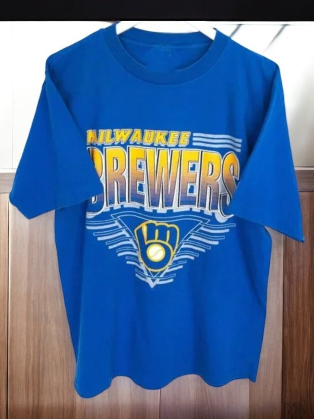 Vintage MLB Milwaukee Brewers Logo T-Shirt, Milwaukee Brewers Shirt, MLB REPRINT